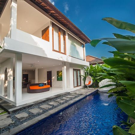 Villa Pearl Seminyak Eksteriør billede
